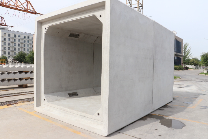 試拼成功！陜建新型建材公司鄠周眉高速公路項(xiàng)目預(yù)制綜合管廊正式投入生產(chǎn)