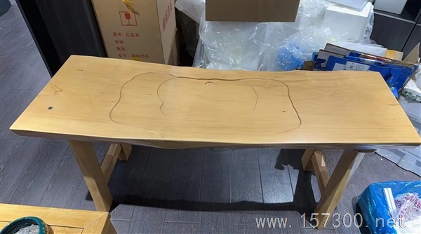 實木餐桌