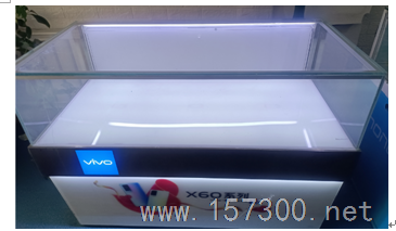 甩手機柜臺