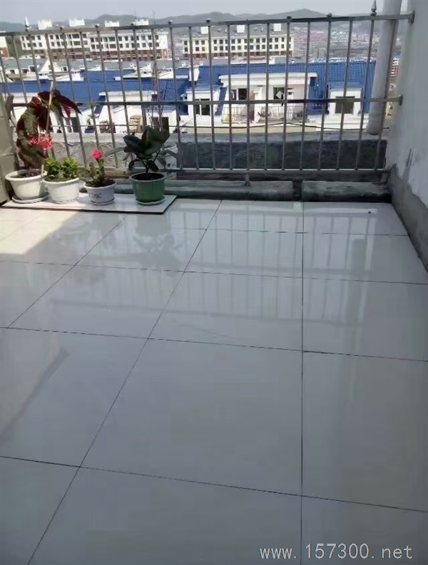 高級(jí)中學(xué)學(xué)區(qū)房出售