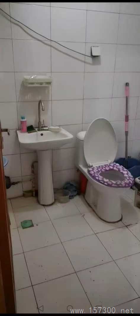 馬克西姆旁教師樓二層