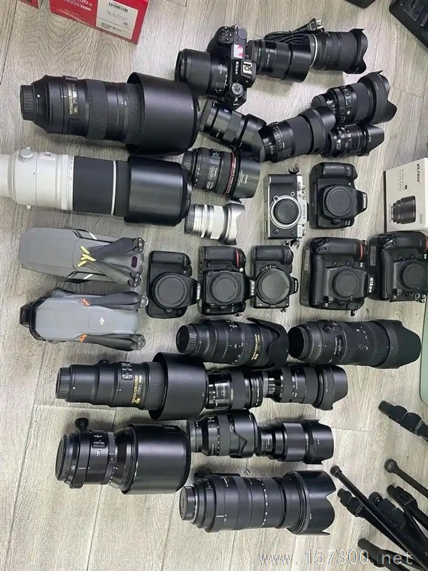 收購二手?jǐn)?shù)碼相機(jī)