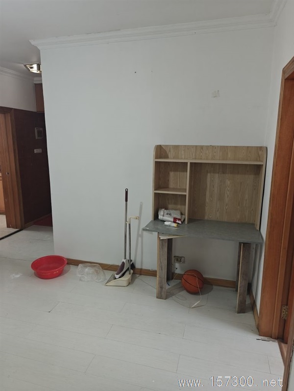 青云小區(qū)樓房出售
